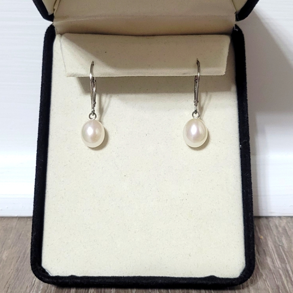 White pearl earrings dangle hoop